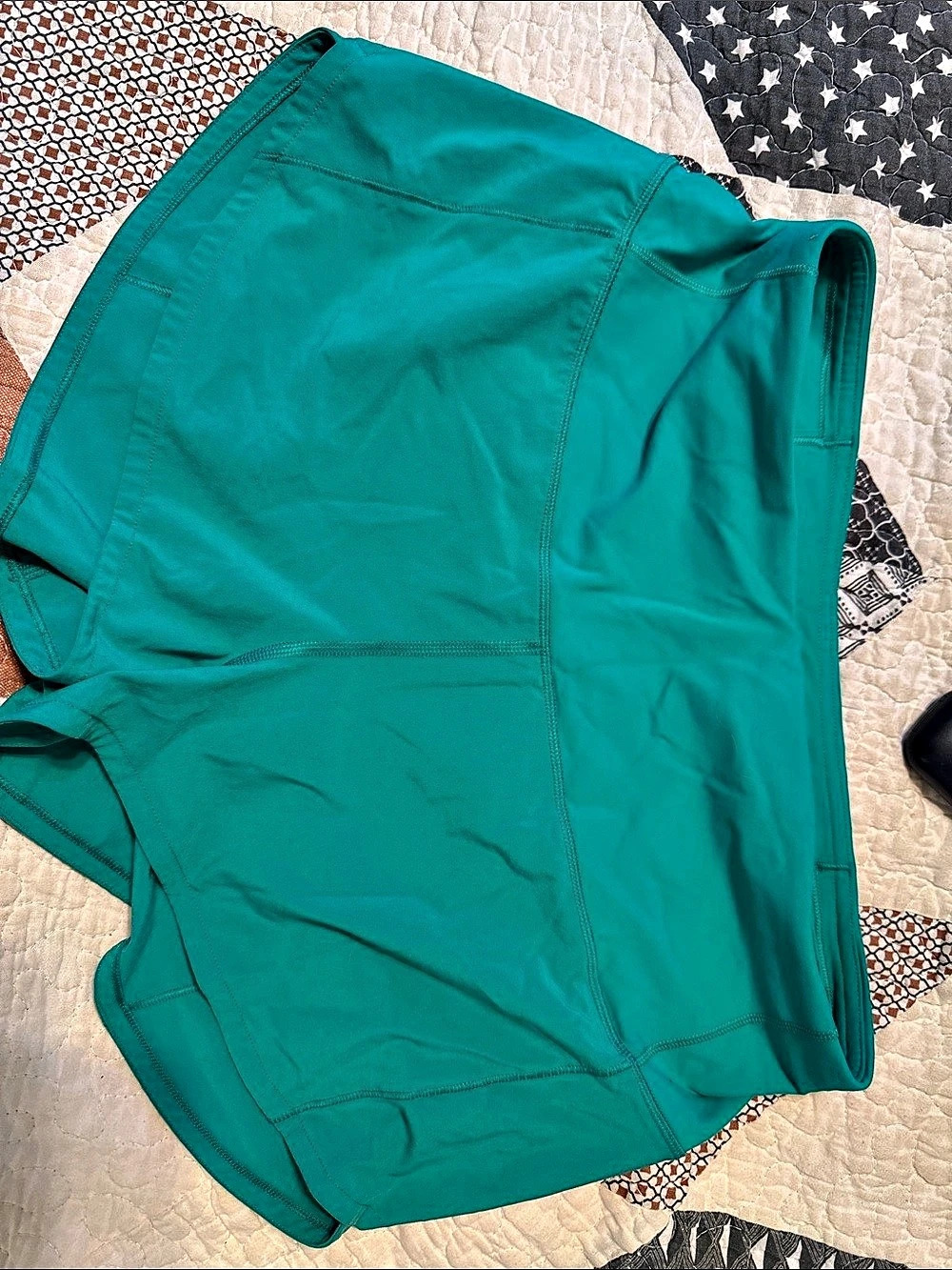 lululemon Speed Up High-Rise Lined Short 2.5" Shorts Green Size 6